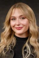 Alyvia Alyn Lind